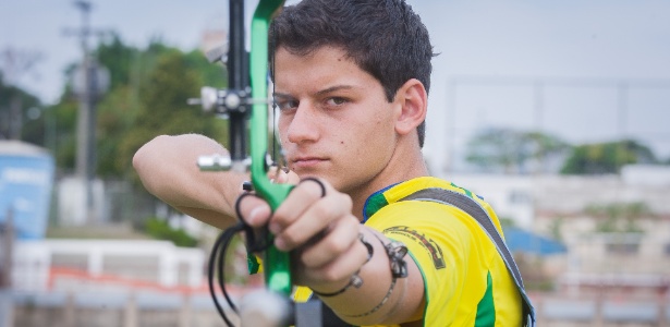 Marcus Vinicius d"Almeida tem apenas 16 anos e concorre ao Brasil Olímpico - Raquel Cunha/Folhapress