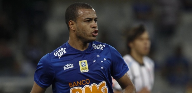Diferentemente do divulgado pelo Cruzeiro, Mayke participou do treino tático por algum tempo nesta terça-feira - Washington Alves/Getty Images