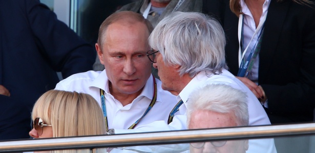 Presidente russo tem sido visto com frequência ao lado de dirigente da F1 - Mark Thompson/Getty Images