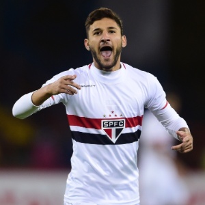 Boschilia marcou o gol que definiu a vitória do São Paulo contra o Huachipato - AFP PHOTO/MARTIN BERNETTI