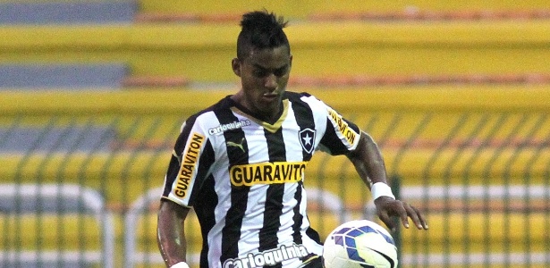 Zagueiro Dankler foi alvo da ira da torcida do Botafogo em 2014, mas segue no clube - Vitor Silva/SSPress
