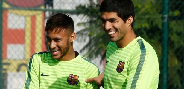Na teoria, Neymar e Suárez integram novo ataque dos sonhos. Mas será que funciona? - REUTERS/Albert Gea 