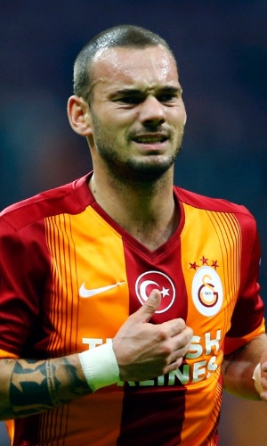 Sneijder em ação pelo Galatasaray na Liga dos Campeões