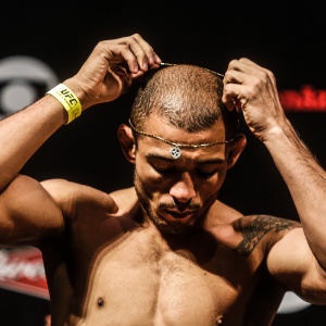 José Aldo se prepara para pesagem no UFC Rio 5 - William Lucas/inovafoto