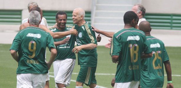 Depois de perder pênalti, Ademir foi para o time verde e marcou o seu gol - Felipe Rau/Estadão Conteúdo