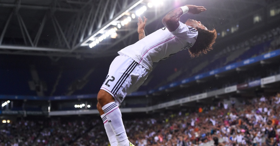Marcelo comemora quarto gol da goleada do Real Madrid na Copa do Rei