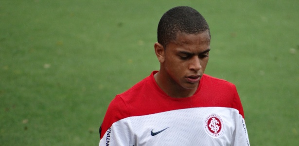 Lucas Santos fez gol no Inter pelo Novo Hamburgo, em julho, e acabou contratado - Jeremias Wernek/UOL