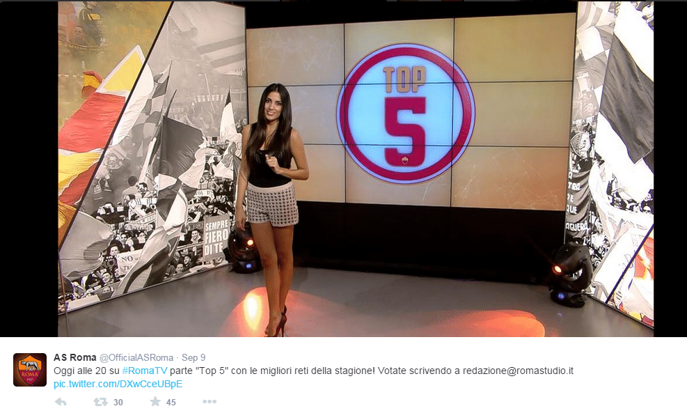 Ex-miss, Francesca Brienza namora o técnico da Roma, Rudi Garcia, 22 anos mais velho. O casal foi flagrado junto por paparazzi e abriu o jogo nas redes sociais - Reprodução/Twitter