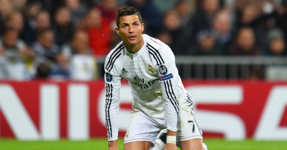 Cristiano Ronaldo lamenta oportunidade desperdiçada em jogo do Real Madrid