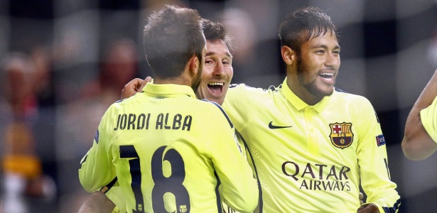 Lionel Messi comemora com Jordi Alba e Neymar após marcar pelo Barcelona em 2014 - ZUMAPRESS