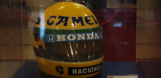Capacete de Ayrton Senna foi apontado como o mais famoso da história da F1 - Adilson Almeida/Divulgação