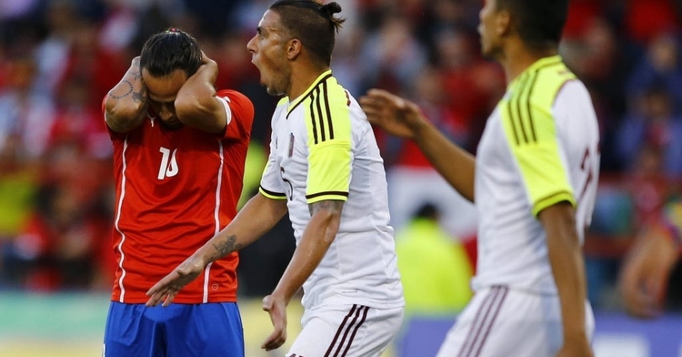 Valdivia lamenta erro durante a partida amistosa entre Chile e Venezuela