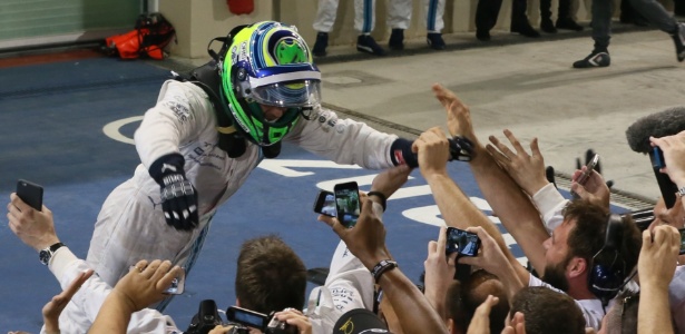 Massa fechou a temporada de 2014 com um segundo lugar em Abu Dhabi - AFP PHOTO / KARIM SAHIB