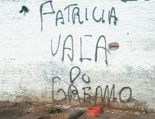 Vizinha de mãe de Patrícia Moreira tem casa pichada: "Vaca do Grêmio" - Arquivo Pessoal/Alexandre Rossato