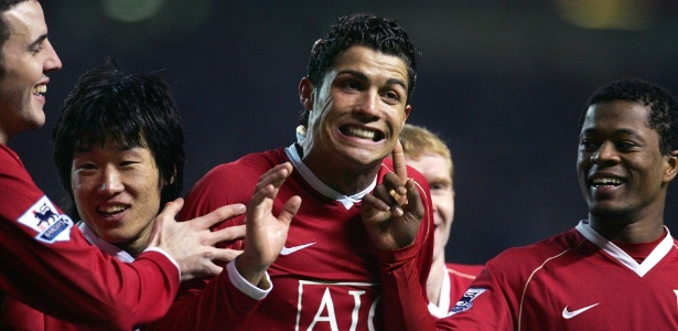 PSG também quer, mas Cristiano Ronaldo vê United como mais competitivo  - AFP Photo/Paul Ellis