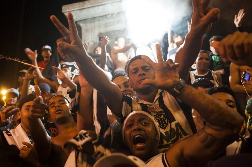 torcida do Atlético-MG faz a festa nas ruas de Belo Horizonte após a conquista da Copa do Brasil - Pedro Gontijo/UOL