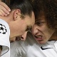 Lucas, Ibrahimovic e David Luiz comemoram gol do PSG na Liga dos Campeões - LLUIS GENE / AFP