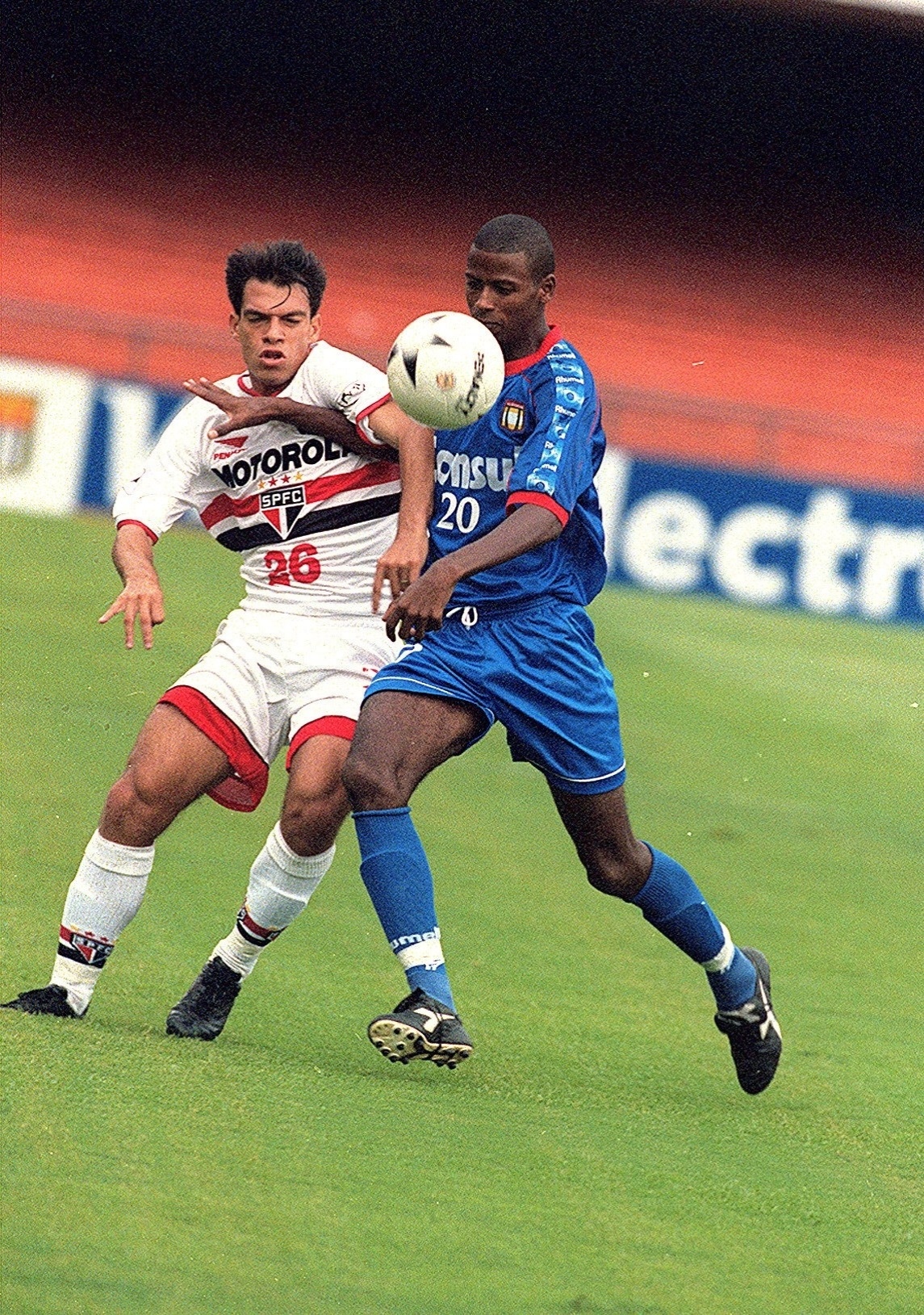 Harison, jogador revelado no São Paulo - Fernando Santos/Folha Imagem