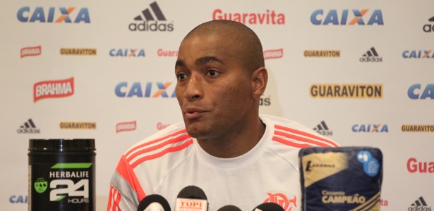 Anderson Pico voltou a treinar e deve reforçar o Flamengo contra o Fluminense - Gilvan de Souza/ Flamengo