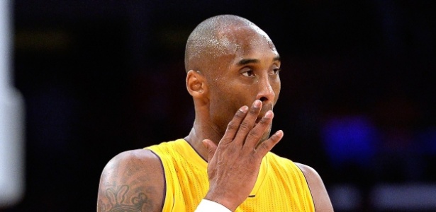 Kobe Bryant se machucou mais uma vez - Harry How/Getty Images/AFP