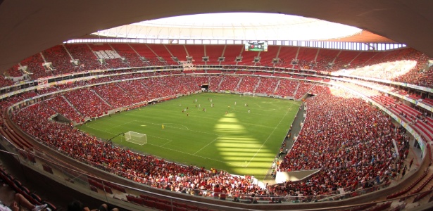 A CBF não autorizou o Flamengo a fixar base no estádio Mané Garrincha, em Brasília - Gilvan de Souza/ Flamengo