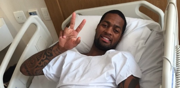 Dedé, zagueiro do Cruzeiro, passou por cirurgia há dois meses e está em recuperação - Divulgação/Cruzeiro