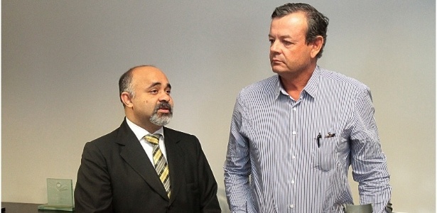 Lars Grael (direita) ao lado do ministro Hilton: proposta para combate ao doping - Paulino Menezes/ME