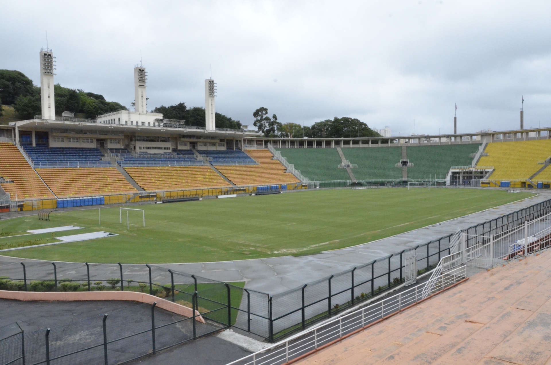 Novas arenas e 