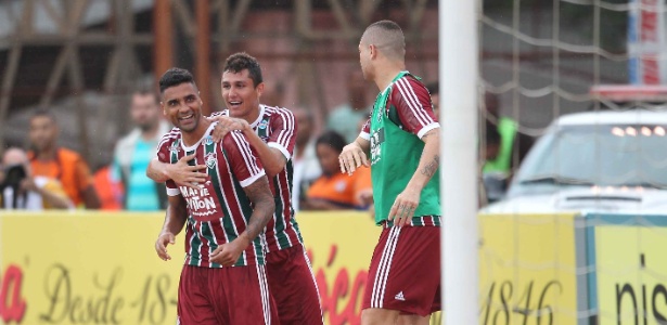 Giovanni comemora o gol de empate do Fluminense na partida desta quarta-feira - MÁRCIO MERCANTE/AGÊNCIA O DIA/ESTADÃO CONTEÚDO