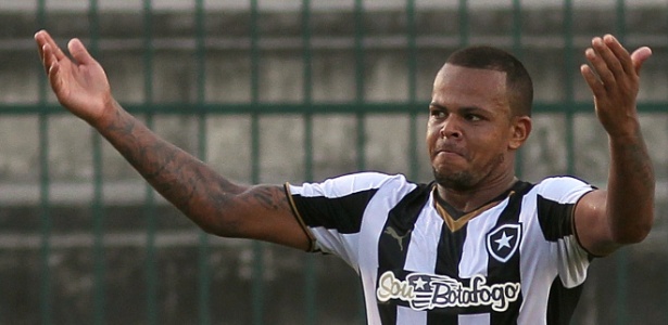 Bill comemora um gol pelo  Botafogo. Cena não se repete há mais de um mês - Vitor Silva/SS Press