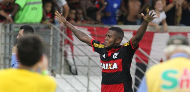 Marcelo Cirino comemora um dos gols marcados pelo Fla no Campeonato Carioca - Gilvan de Souza / Site oficial do Flamengo