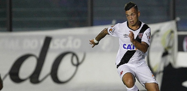 Bernardo foi expulso ao trocar empurrões com jogador do Barra Mansa - Marcelo Sadio / Site oficial do Vasco