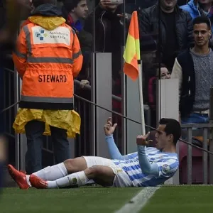 Pablo Pérez comemora o gol do Málaga em pleno Camp Nou - AFP PHOTO / LLUIS GENE
