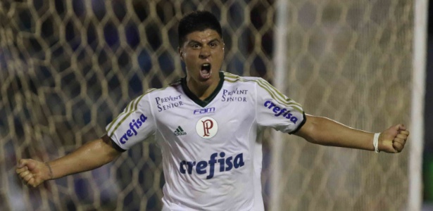 Cristaldo é o artilheiro do Palmeiras em 2015, com seis gols. Em 2009, Ortigoza brilhou - CÉLIO MESSIAS/ESTADÃO CONTEÚDO