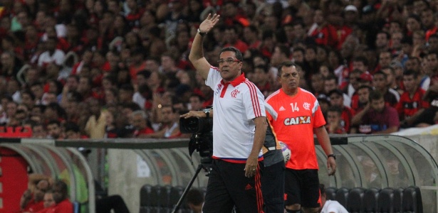 Vanderlei Luxemburgo gostou da atuação do Flamengo contra o Brasil de Pelotas - Gilvan de Souza / Site oficial do Flamengo