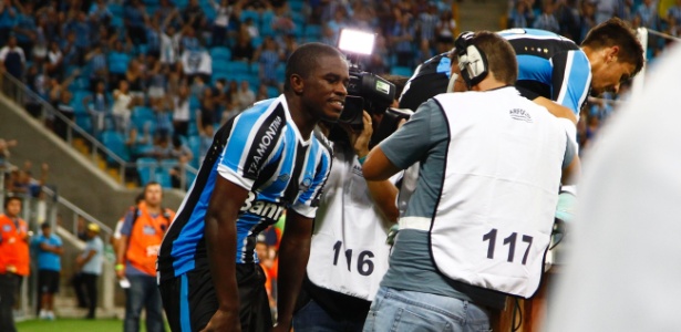 Yuri Mamute mudou o jogo e o Grêmio venceu o Campinense por 2 a 1, na Paraíba - LUCAS UEBEL/GREMIO FBPA