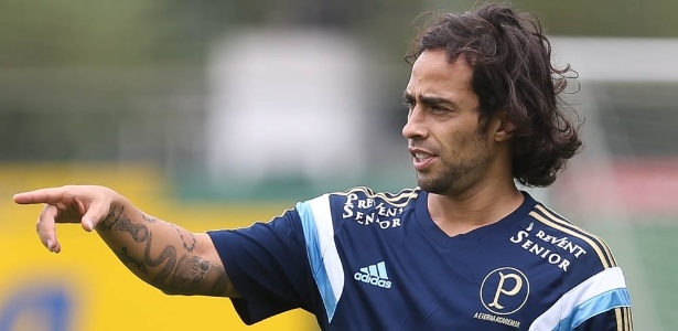 Valdivia não joga mais pelo Palmeiras, mas treinará no clube até o fim do contrato - Cesar Greco/Ag. Palmeiras/Divulgação