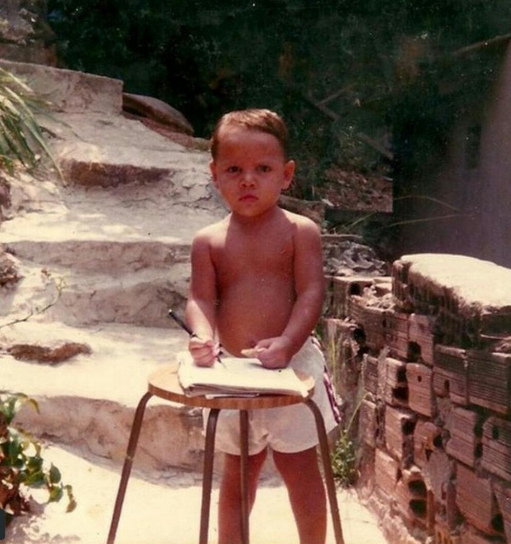 Criado em Niterói (RJ), Rafael dos Anjos nasceu em 1984, e sempre foi um garoto cheio de energia. - Arquivo Pessoal