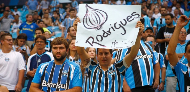 Arena recebeu 24.894 pessoas no primeiro jogo do meia-atacante uruguaio no Grêmio - Lucas Uebel/Grêmio Divulgação