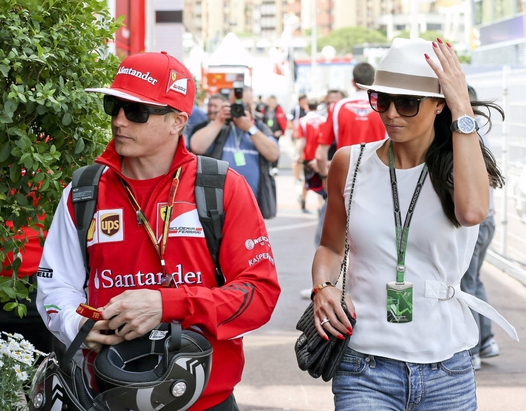Minttu Virtanen namora Kimi Raikkonen - EFE/Srdjan Suki