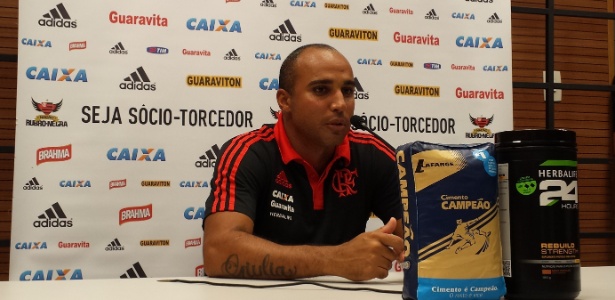 O auxiliar técnico Deivid reprovou a atuação do Flamengo no empate com o Nova Iguaçu - Vinicius Castro/ UOL