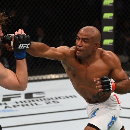 Serginho Moraes enfrentará Kamaru Usman no UFC Fight Night 116 - Jeff Bottari/Zuffa LLC/Zuffa LLC via Getty Images