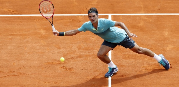 Suíço defendia o vice-campeonato, mas acabou eliminado nas oitavas em Monte Carlo - VALERY HACHE/AFP