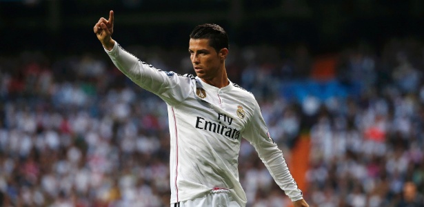 Cristiano Ronaldo tem média superior a um gol por partida no Real Madrid - REUTERS/Stringer