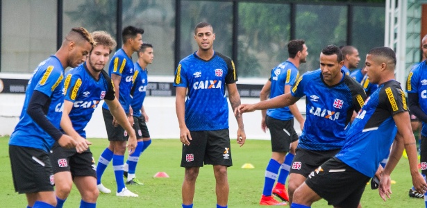 Jogadores do Vasco têm treinado sem a presença de jornalistas desde antes das semifinais - Paulo Fernandes / Site oficial do Vasco