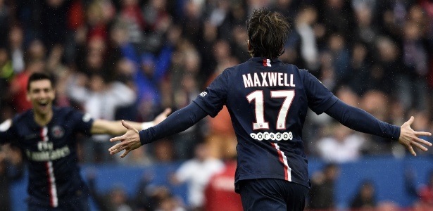 Lateral era desejado no Cruzeiro, mas renovou com o PSG até o final do ano - Franck Fife/AFP Photo