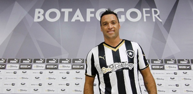 Daniel Carvalho foi aprovado após mais de dois meses de treinamentos pelo Botafogo - Vitor Silva/SSPress