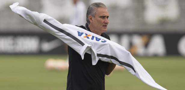 Tite treinou o Corinthians nessa sexta com reservas e deve poupar titulares para Libertadores - Daniel Augusto Jr/Agência Corinthians