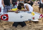 Veja fotos de Medina no título inédito do surfe brasileiro - AFP PHOTO / Kent NISHIMURA
