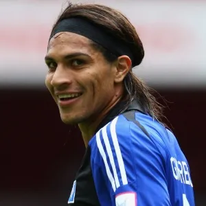 Faixa passou a ser um acessório de Guerrero durante as partidas do Hamburgo - Getty Images